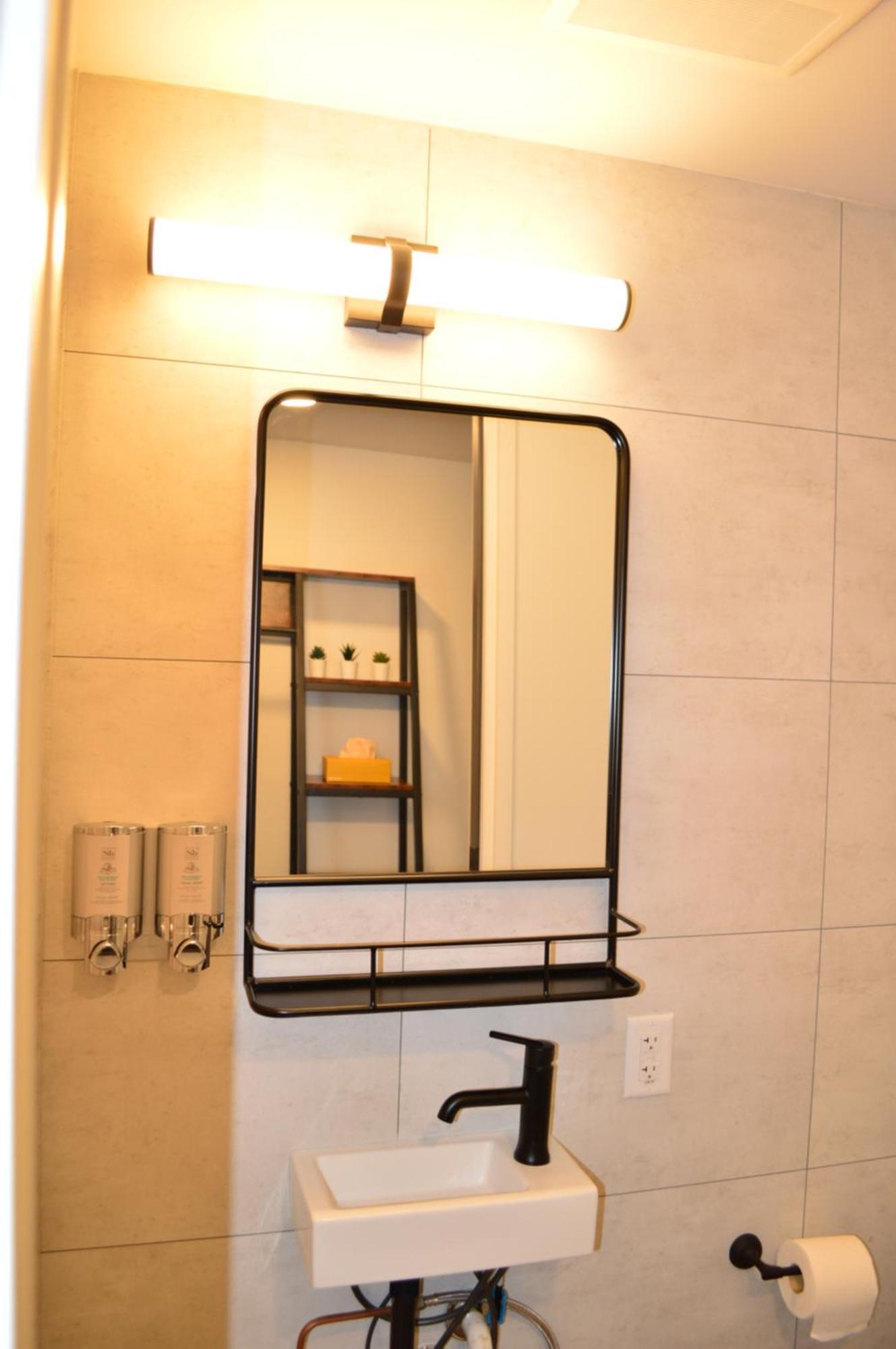 The Block Hotel & Commons Silverthorne Room photo