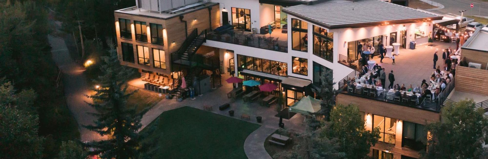 The Block Hotel & Commons Silverthorne Exterior photo