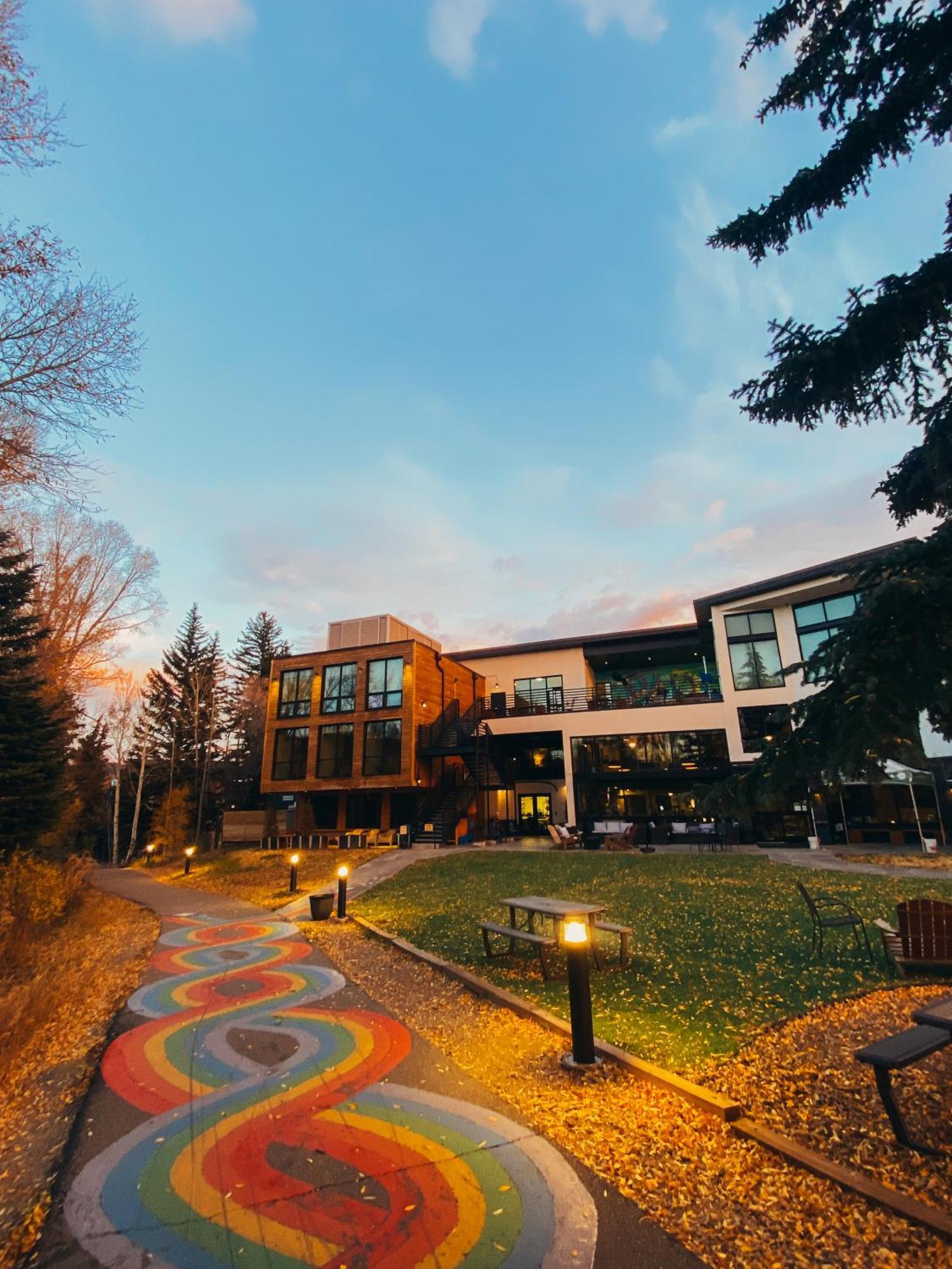 The Block Hotel & Commons Silverthorne Exterior photo